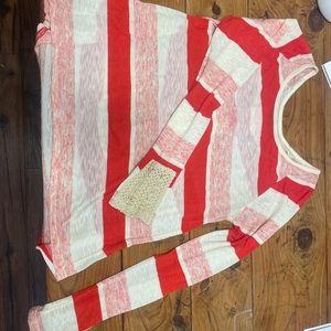 Long sleeve top perfect for October